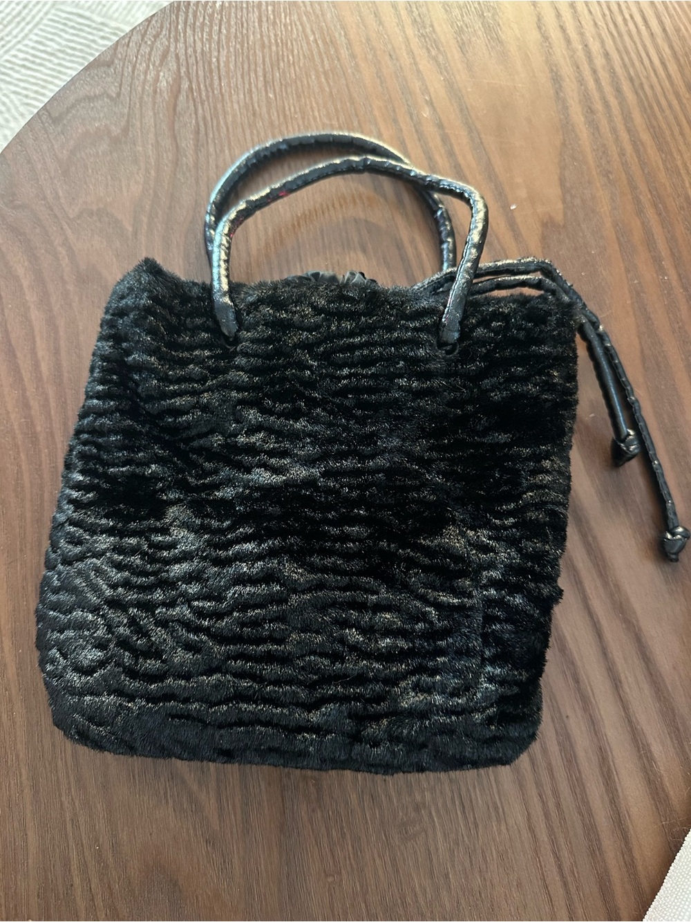 Timmy Woods Beverly Hills Black Faux Fur Tote Bag - Women